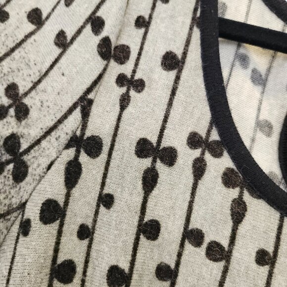 Lavand. Dress - Size M - Picture 4 of 8